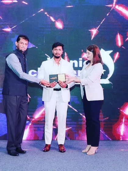 Receiving the Iconic Achievers Award from esteemed personalities like former cricketer Sandeep Patil and actress Pooja Gor. This acknowledgment reinforces my position as a trusted expert in financial and tax advisory services.