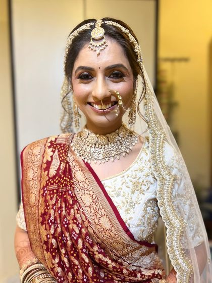 Modern Pastel & White Bridal Looks photo 21