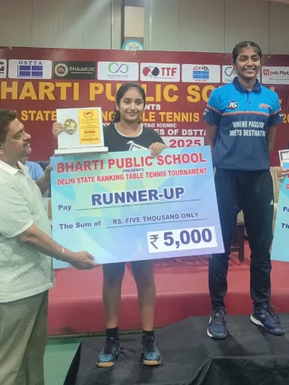 Akanksha Singhal on the podium as the U-15 Girls runner-up. Her consistent top-three finishes in state-level competitions are a mark of her dedication.