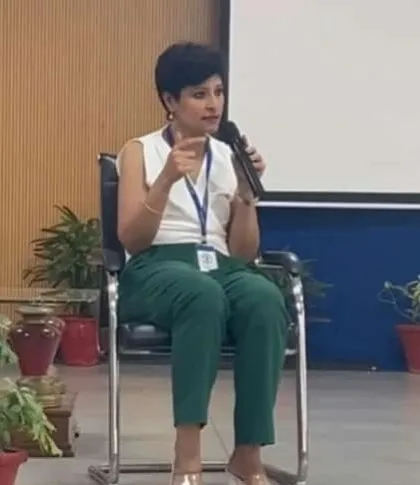 Conducting an interactive health and fitness session for the wonderful teachers of Somerville School in Delhi. Empowering our educators is a passion of mine.
