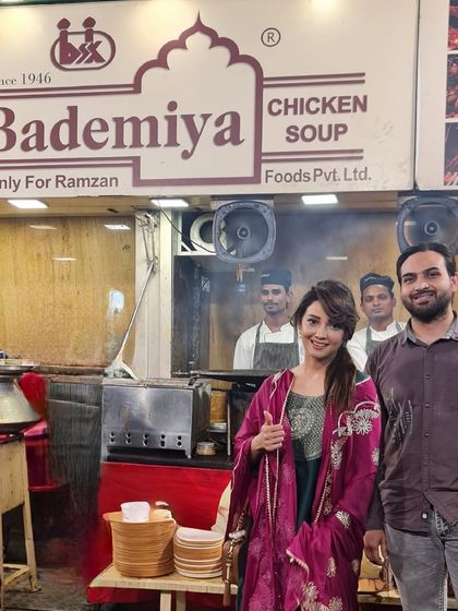 Capturing a moment with actress Ada Khan at our bustling Minara Masjid outlet during the holy month.