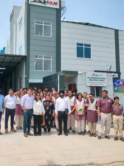 We were delighted to host students from DAV Public School, Delhi, for a tour of our fully automated solar panel manufacturing facility. Inspiring the next generation of solarpreneurs is a core part of our mission to build a greener future.