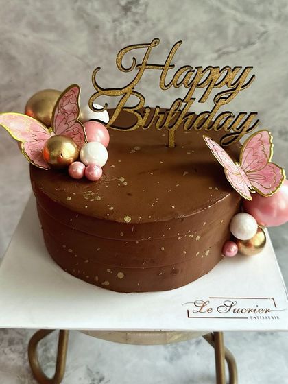 Le Sucrier - Custom Cakes Our Signature Flavors photo 8