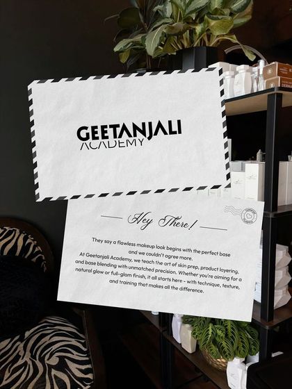 A letter to our future artists: Flawless makeup begins with the perfect base. We teach the art of skin prep, product layering, and seamless blending to achieve any finish, from natural to full-glam.