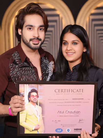 This student's creativity and skill are top-notch. A well-deserved certificate.