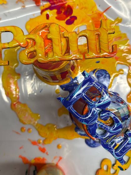 Nishka Mehta - Painting Workshops & Art Parties Art Jamming & Fluid Art Fun photo 7