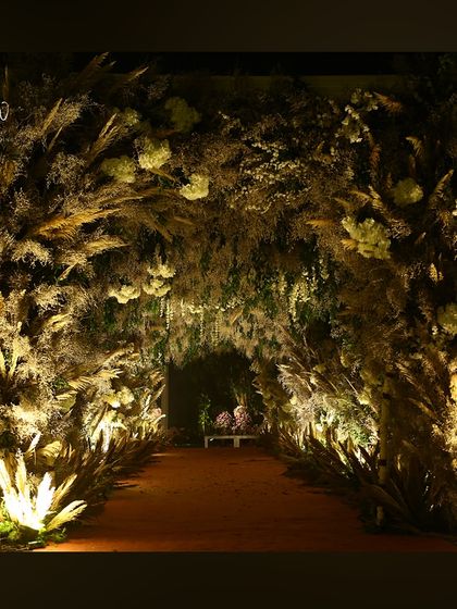 Romantic & Enchanted Garden Themes photo 5
