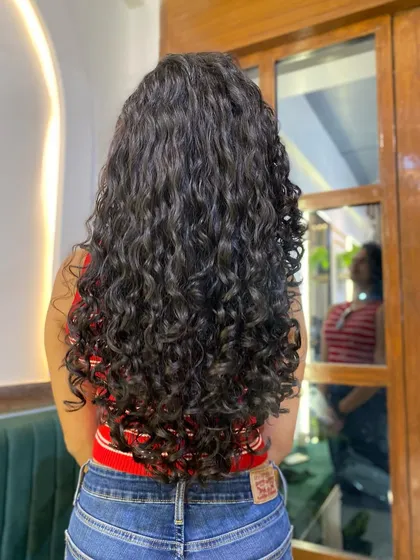 A gallery of my wonderful clients flaunting their unique and beautiful curls. Every curl pattern is different, and I love celebrating them all.