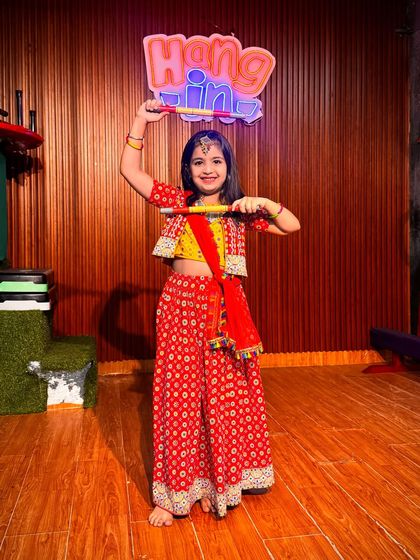 Garba & Dandiya Fun photo 5