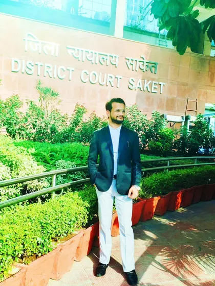 My work frequently takes me to the District Court in Saket. I am here to provide strong representation and build a solid criminal defence or civil litigation strategy for your case.