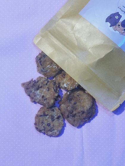 Spilling the goodness. These chicken and flaxseed cookies are easy to break into smaller pieces for training sessions or to use in enrichment toys to keep your dog mentally stimulated.