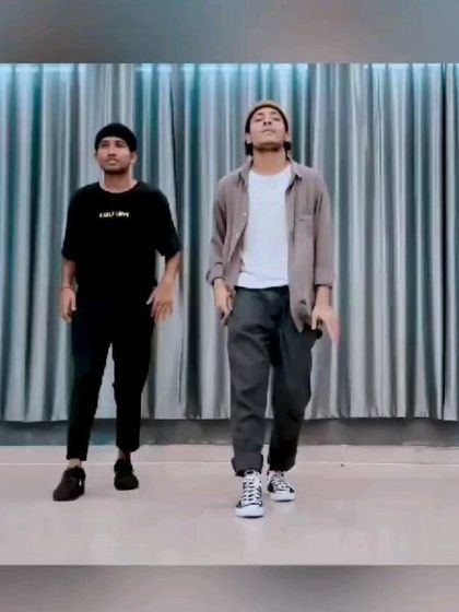 We offer regular choreography classes that focus on technique, decoding music, and performance skills. This is where you learn to translate your foundation into compelling dance routines.