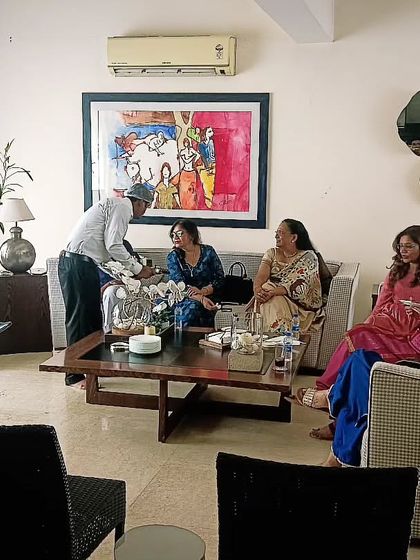 A candid moment from a house party I catered in Nirvana, Gurgaon. My service is designed to be discreet yet attentive, allowing guests to relax and enjoy themselves in the comfort of a home setting.