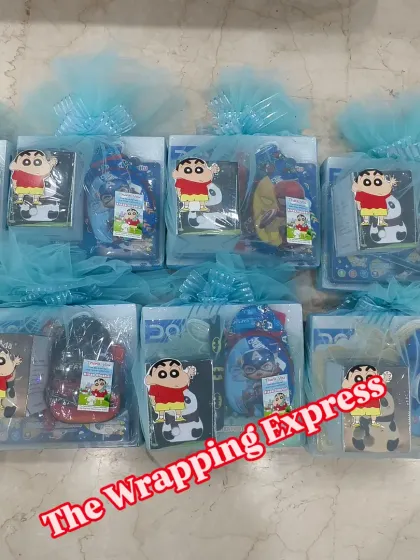 These Shinchan themed boxes are perfect as return favors for a child's birthday party or a baby announcement. Each box contains small gifts and goodies.