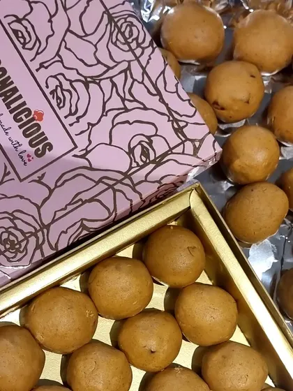 A new addition that has quickly become a favourite, my Besan ke Ladoo. Each one is perfectly round, ekdum danedar (perfectly granular), and made with the best desi ghee, just like my dadi used to make.
