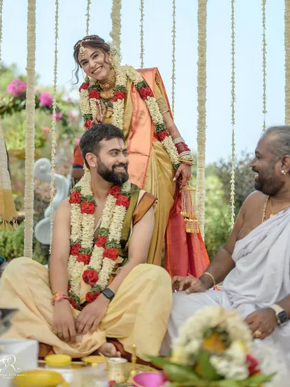 The look on a bride's face as she stands by her partner during the ceremony is just priceless. This candid shot from a South Indian wedding in Goa is all about pure, unfiltered happiness.