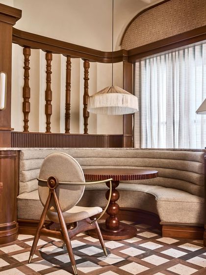 Atmospheric Hospitality: Restaurants & Bars photo 20