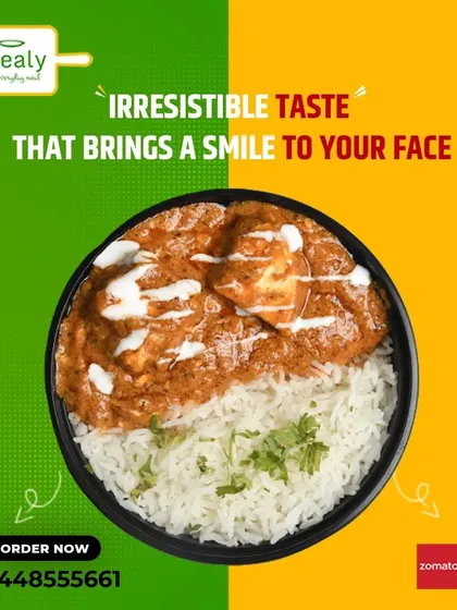 The irresistible taste of our Paneer Tikka Masala bowl is guaranteed to bring a smile to your face. Soft paneer cubes are simmered in a flavourful, spiced gravy and served with rice for a complete and hearty meal.