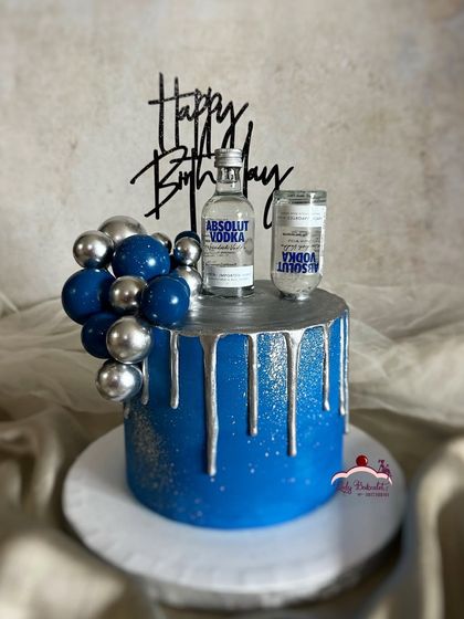 Uniquely Yours: Creative & Hobby-Themed Cakes photo 11