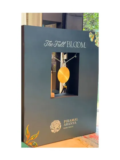 A unique, interactive installation for Piramal Realty. This piece featured a kinetic element, drawing guests in and creating a moment of curiosity and engagement with the brand.