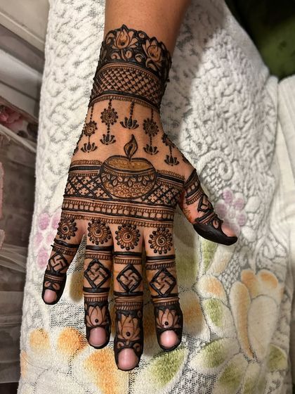 Festival & Celebration Mehendi photo 7