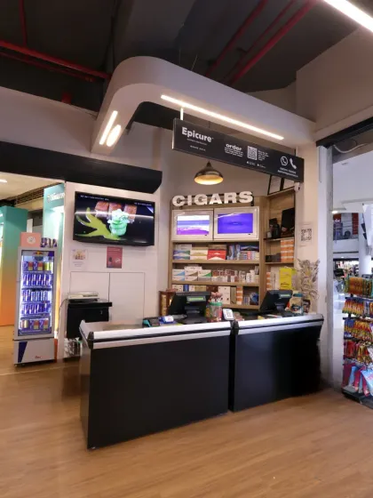 Chizzle My Designs - Commercial Interior Design Retail & Showroom Experiences photo 5