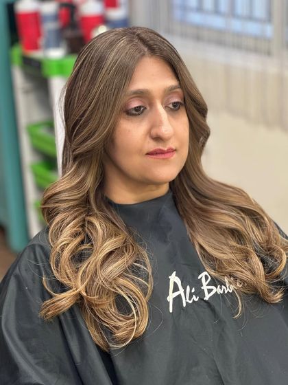 Ali Barbiere - Dimensional Color & Blonding Bold Blonde Transformations photo 19