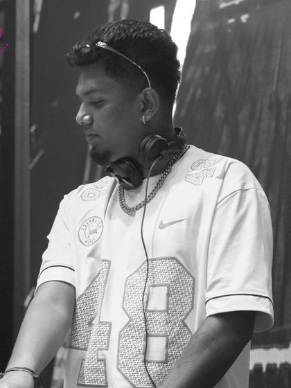 Jezzter - DJ Services Portraits & Style photo 6