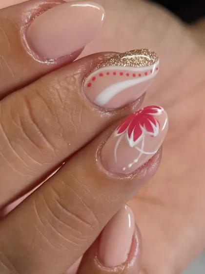 A design that matches your core vibe, with a hand-painted flower and abstract glitter details.