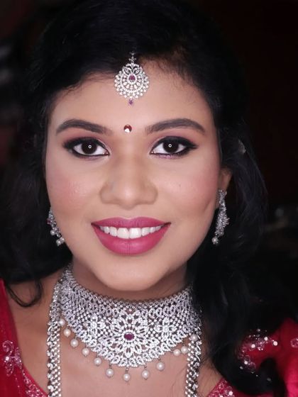 Shruthi Prashanth - Special Occasion Makeup Modern Glam for Parties & Receptions photo 10