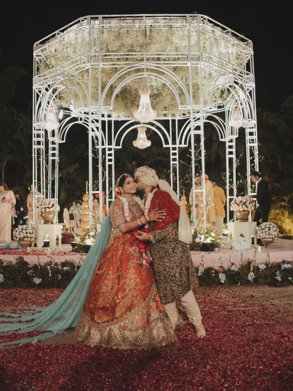 Grand Mandaps & Sacred Spaces photo 30