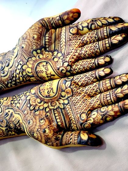 Personalized Storytelling Henna photo 26