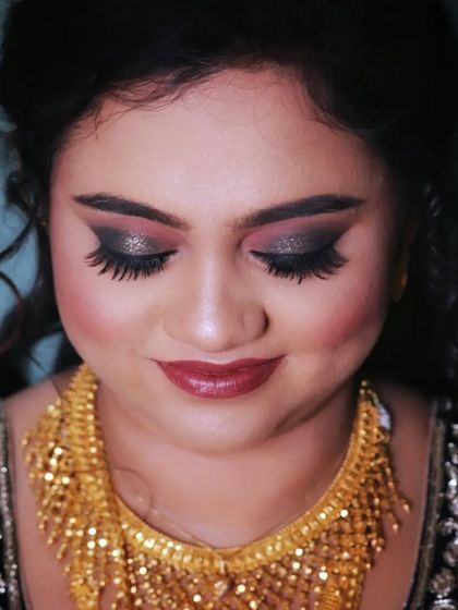 Shruthi Prashanth - Special Occasion Makeup Modern Glam for Parties & Receptions photo 13