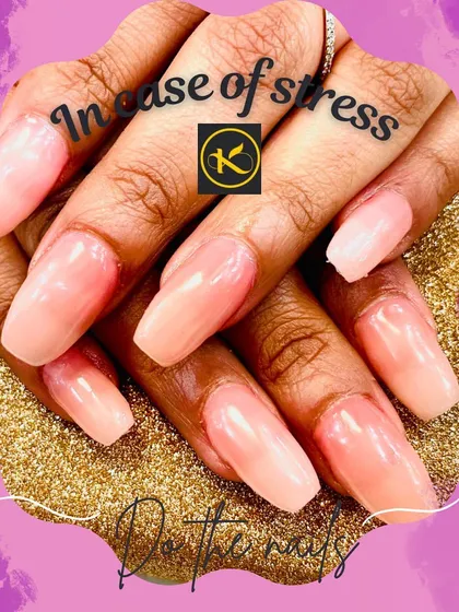 For a clean and classic look, I created these long, coffin-shaped acrylic extensions with a sheer, natural pink overlay. This style enhances the length of the nails while maintaining a simple and sophisticated appearance.