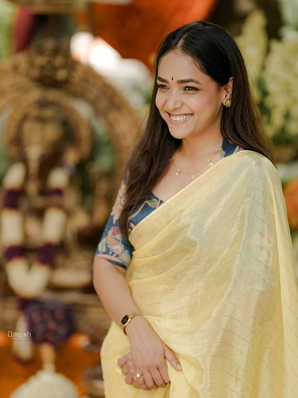 The joy of celebrating festivals in a saree that feels just right. Likitha’s smile says it all. This saree is perfect for a Ganesha pooja or any family gathering.