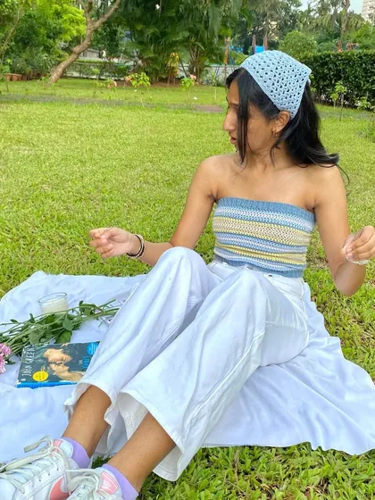 A full-length view of the tube top outfit, perfect for a relaxed day outdoors. The top is made to measure so it stays comfortably in place.