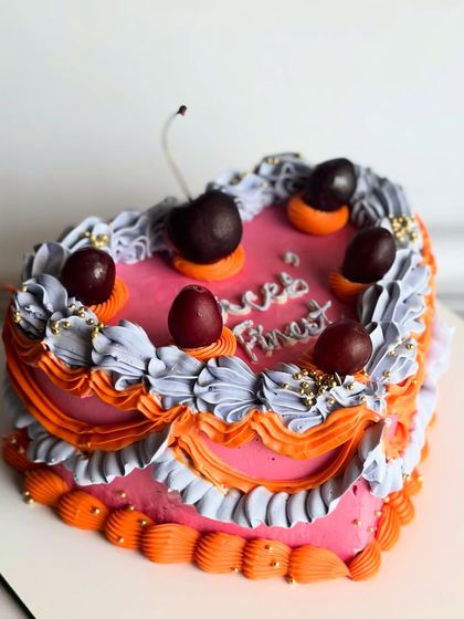 L'amour Sugar - Bespoke & Designer Cakes Bento Cakes: Small Treats, Big Love photo 18