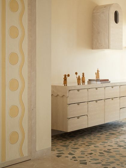 Sculptural Details & Craftsmanship photo 48