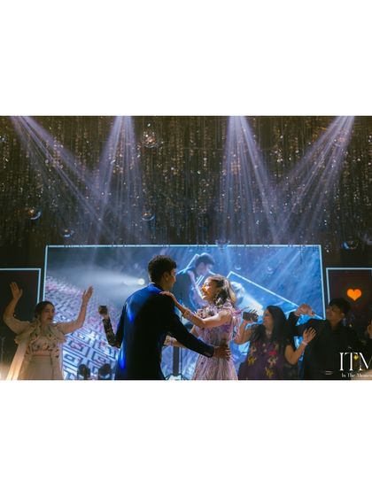 The dance floor is where stories unfold. Here, guests and the couple celebrate together under the spotlights, a moment of shared joy and high energy that defines a great sangeet night.