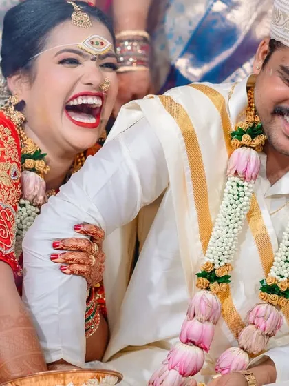 Sometimes the best moments are the unscripted ones. The genuine, uncontrollable laughter between this couple during their wedding ceremony is exactly the kind of authentic emotion we live to capture.