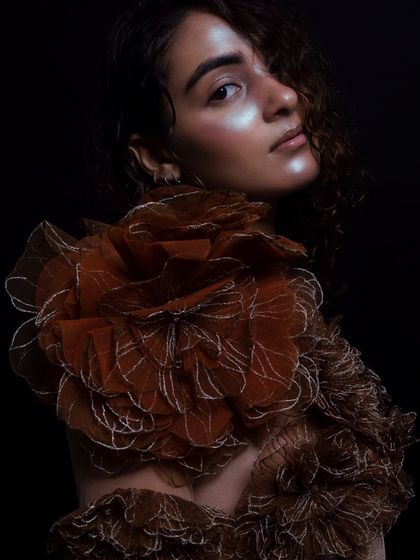 High-Fashion & Editorial Looks photo 47