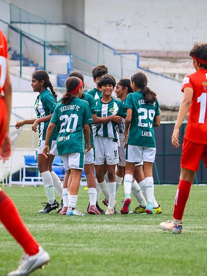 Girls on the Pitch photo 25