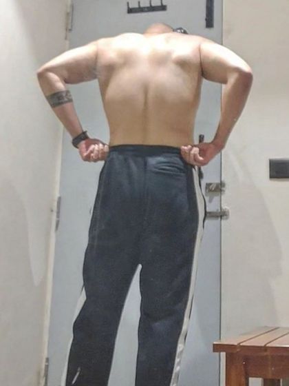 I used to be bullied for being obese. That drove me to build a strong back, literally and figuratively. Now, I train to carry the weight of my own challenges and help you do the same.