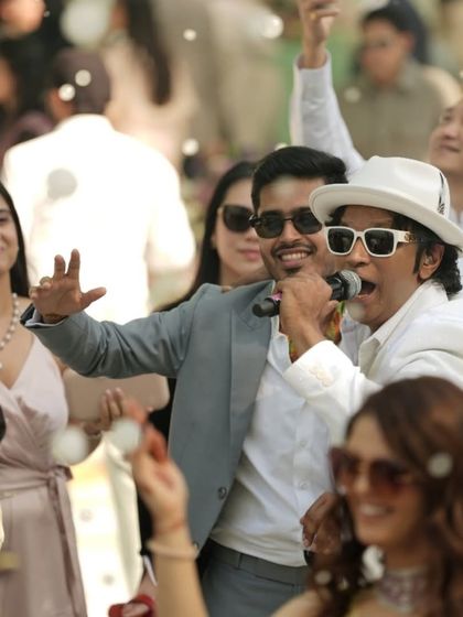 Daytime Wedding Carnivals photo 4