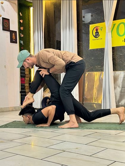 This is another moment with my Guru. His presence taught me more than words ever could. He pushed me the hardest because he saw something in me, and that belief shaped me into the teacher I am today.