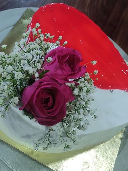 Elegant & Romantic Designs photo 4