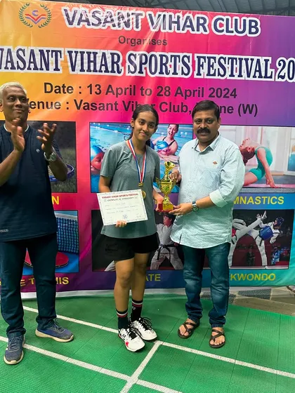 Girls U-17 runner-up Janhavi Vaidya is all smiles after the final.