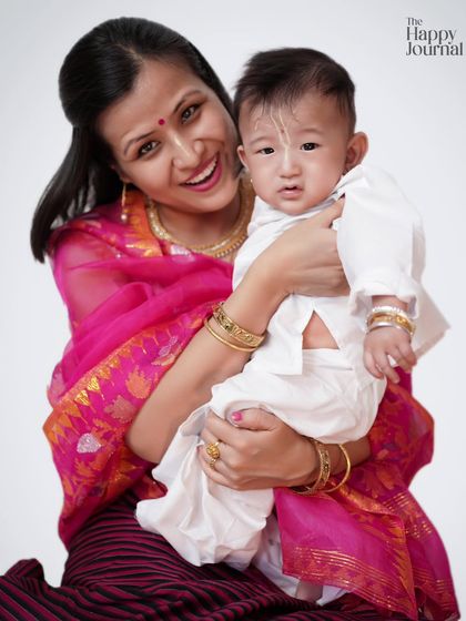 Pooja - Kids & Family Photography The Parent's Embrace photo 11