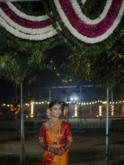 More moments from Vaishnavi's magical South Indian wedding. The traditional attire and rituals are always so inspiring, and I loved creating a look that honored her heritage while keeping it fresh and modern.