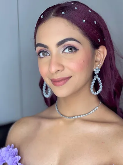 A closer look at this glamorous party makeup. The soft, shimmery eye and flawless skin create a stunning finish.
